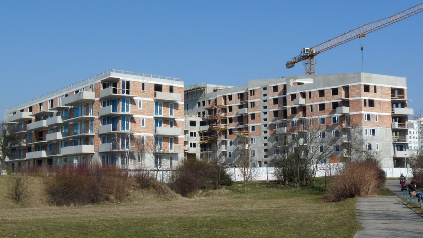 Bytové výstavbě letos dominují střední Čechy a jižní Morava, nejméně se staví na Karlovarsku