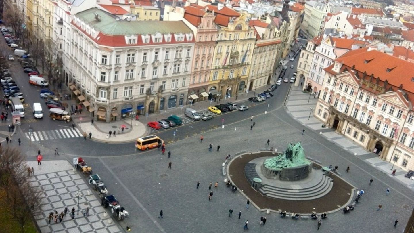 Praha zavádí uliční čáru