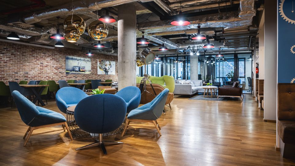 Servisované kanceláře WorkLounge Karlín